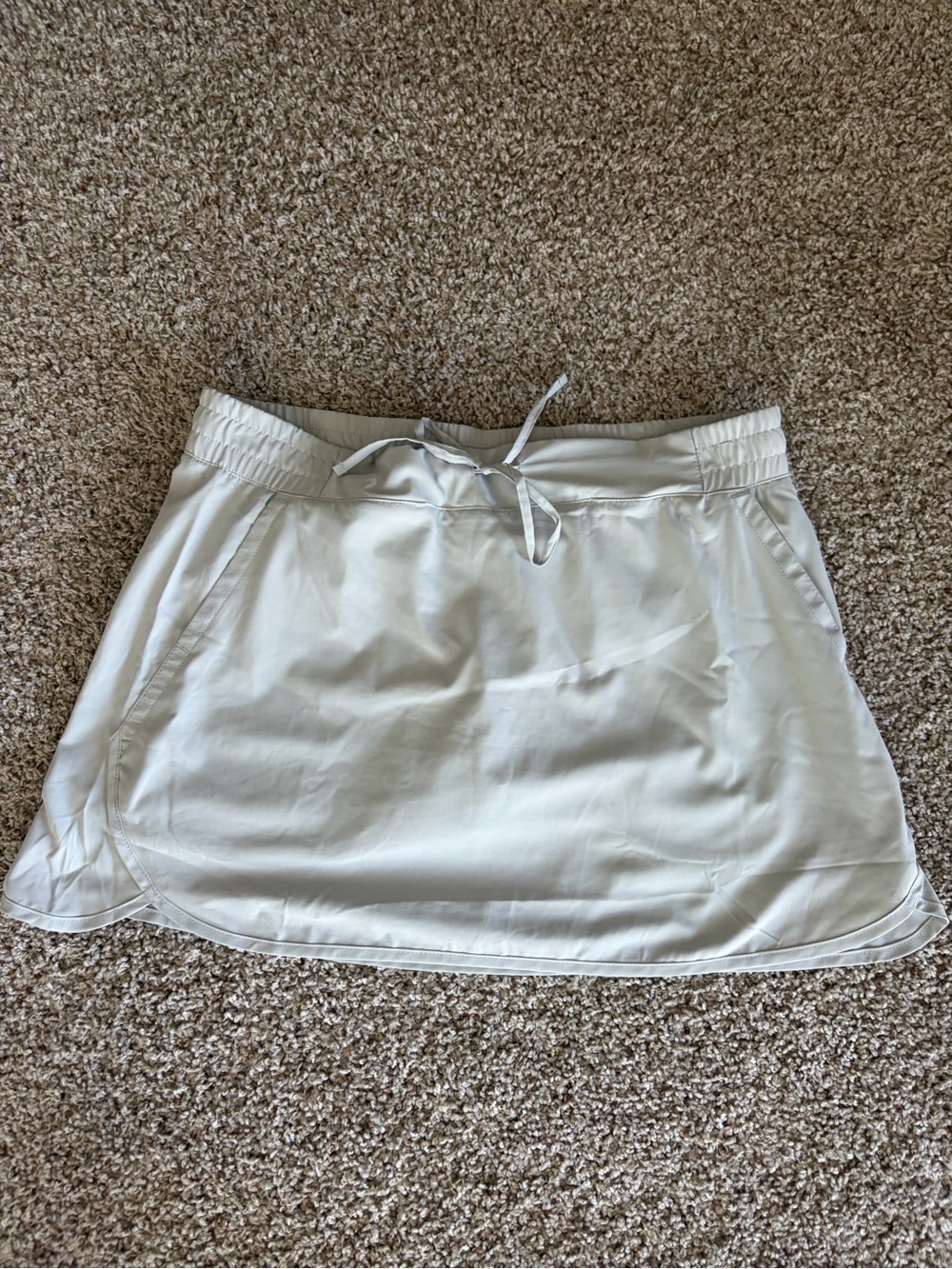 Women’s Columbia golf skort